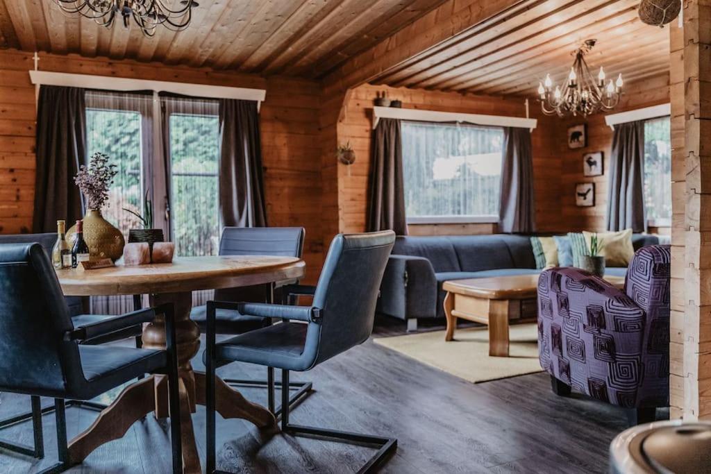 Cosy And Romantic Forest House Met Sauna Op De Veluwe Putten Eksteriør bilde