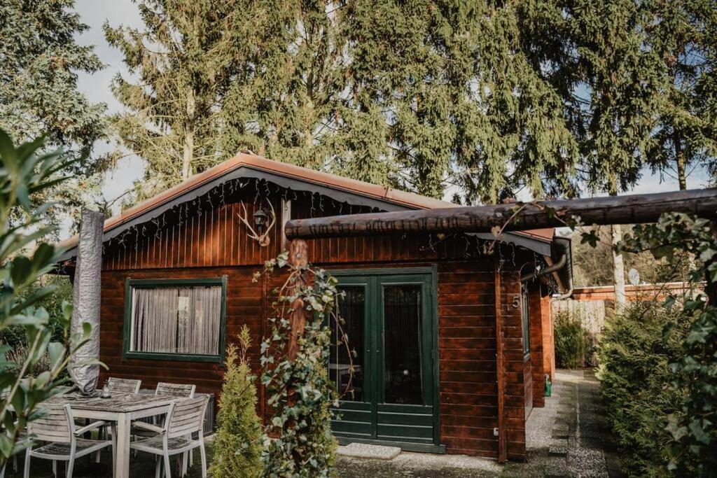 Cosy And Romantic Forest House Met Sauna Op De Veluwe Putten Eksteriør bilde