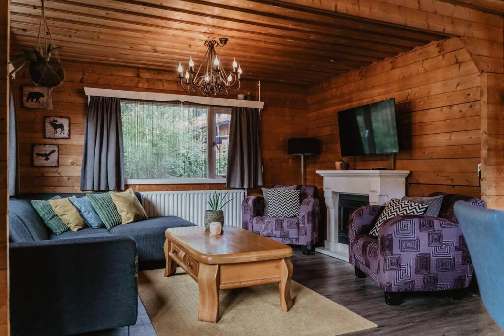 Cosy And Romantic Forest House Met Sauna Op De Veluwe Putten Eksteriør bilde